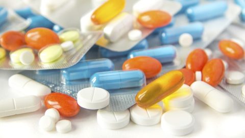 Антибиотикотерапия – незаменимый этап лечения воспаления почек.