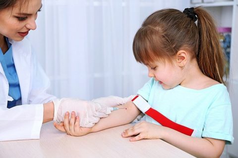 Забор венозной крови у ребенка
